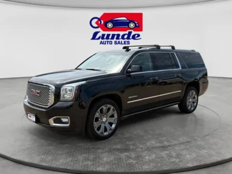 Black 2016 GMC Yukon XL Denali Sport Utility 4D for sale in Wadena, MN
