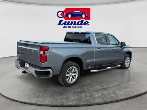 More photos of 2020 Chevrolet Silverado 1500 Crew Cab LTZ Pickup 4D 6 1/2 ft at Lunde Auto Sales Center, MN