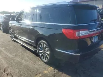 More photos of 2018 Lincoln Navigator L Select Sport Utility 4D at Lunde Auto Sales, MN