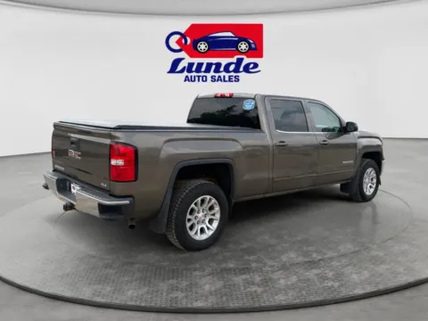 More photos of 2015 GMC Sierra 1500 Crew Cab SLE Pickup 4D 6 1/2 ft at Lunde Auto Sales Center, MN