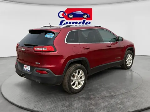 More photos of 2014 Jeep Cherokee Latitude Sport Utility 4D at Lunde Auto Sales Center, MN