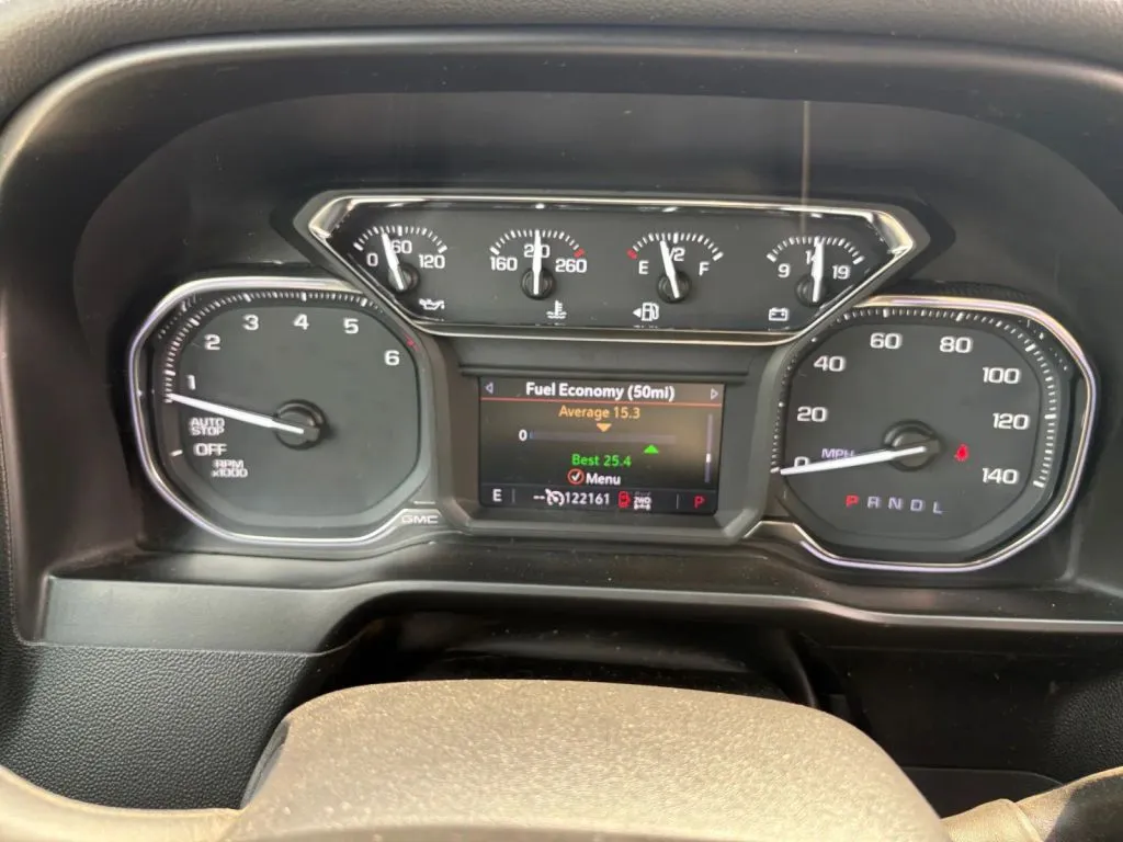GMC Sierra photo 16