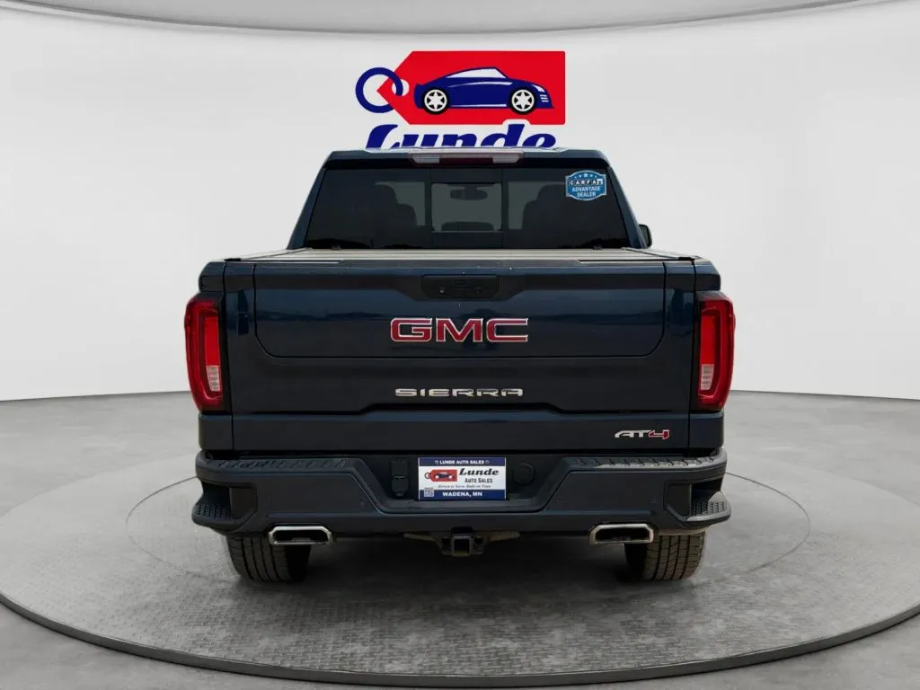 GMC Sierra photo 4