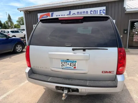 More photos of 2013 GMC Yukon XL 1500 SLT Sport Utility 4D at Lunde Auto Sales, MN