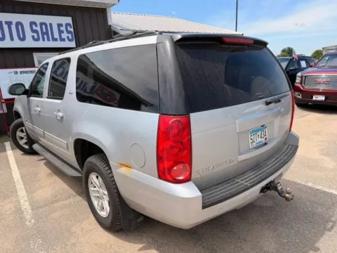 More photos of 2013 GMC Yukon XL 1500 SLT Sport Utility 4D at Lunde Auto Sales, MN
