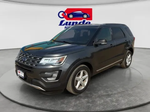 Gray 2017 Ford Explorer XLT Sport Utility 4D for sale in Wadena, MN