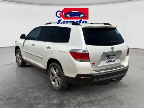 Another view of 2012 Toyota Highlander Limited Sport Utility 4D for sale in Wadena, MN at Lunde Auto Sales Center