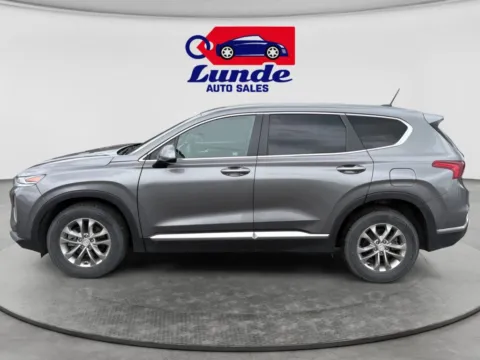 Photos of 2019 Hyundai Santa Fe 2.4 SE Sport Utility 4D for sale in Wadena, MN at Lunde Auto Sales Center