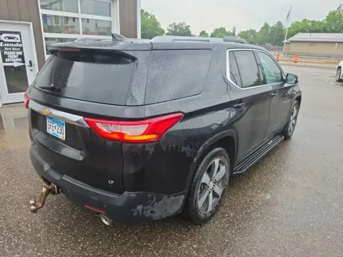 More photos of 2018 Chevrolet Traverse LT Sport Utility 4D at Lunde Auto Sales Center, MN