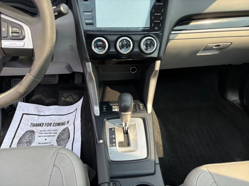 Subaru Forester photo 12