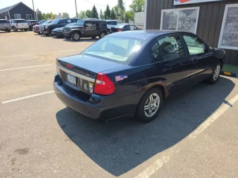 More photos of 2007 Chevrolet Malibu LS Sedan 4D at Lunde Auto Sales Center, MN