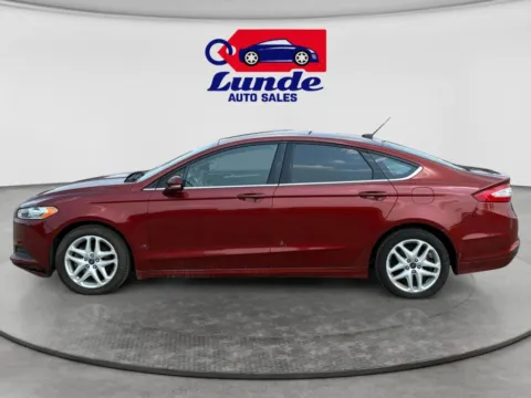 Photos of 2014 Ford Fusion SE Sedan 4D for sale in Wadena, MN at Lunde Auto Sales Center
