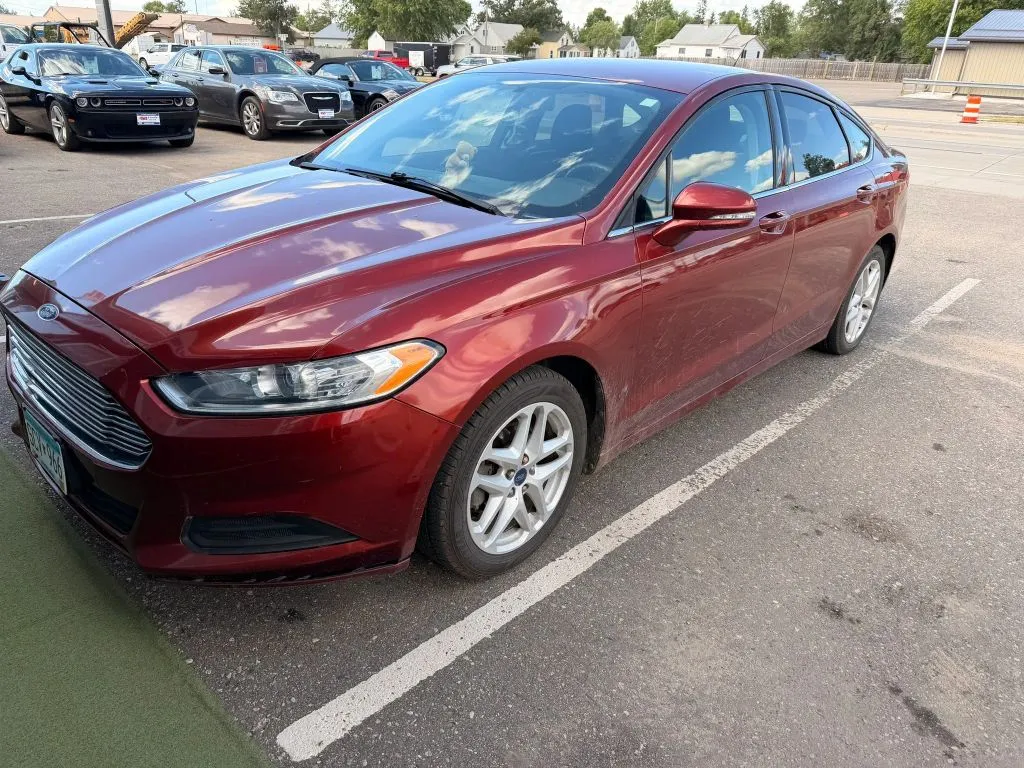 Red 2014 Ford Fusion SE Sedan 4D for sale in Wadena, MN