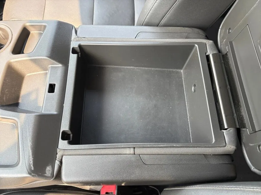 GMC Sierra photo 25