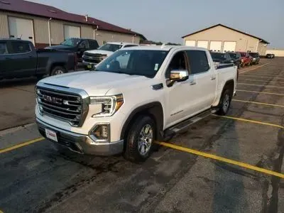 White 2021 GMC Sierra 1500 Crew Cab SLT Pickup 4D 5 3/4 ft for sale in Wadena, MN