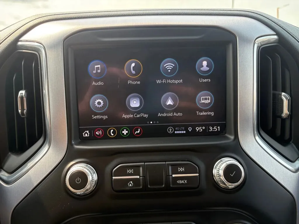 GMC Sierra photo 21