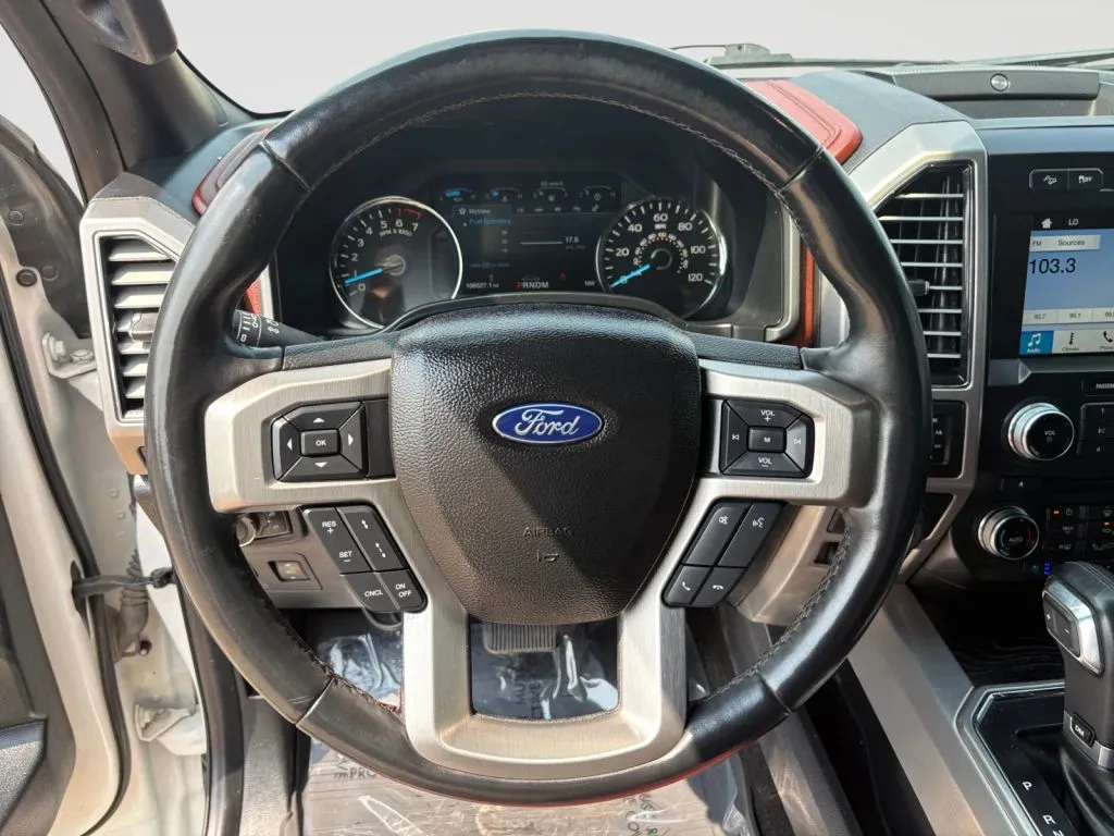 Ford F-150 photo 11