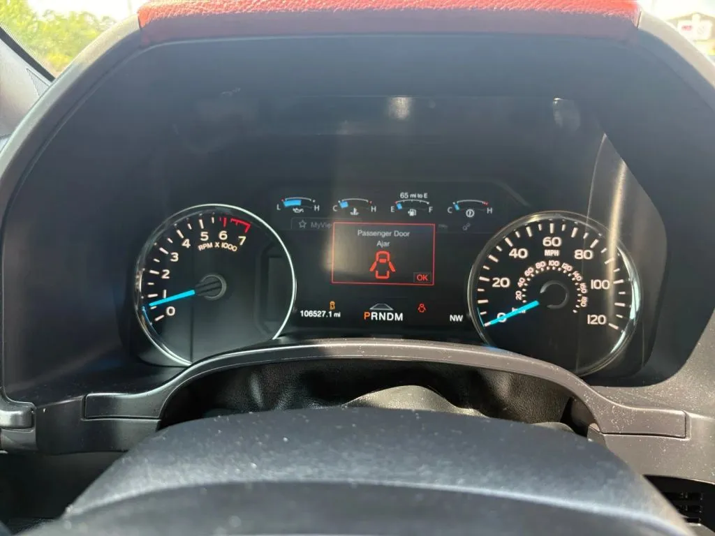 Ford F-150 photo 16