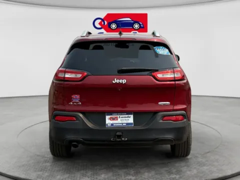 More photos of 2014 Jeep Cherokee Latitude Sport Utility 4D at Lunde Auto Sales Center, MN