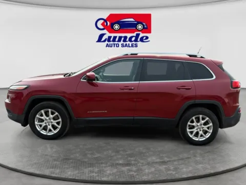Photos of 2014 Jeep Cherokee Latitude Sport Utility 4D for sale in Wadena, MN at Lunde Auto Sales Center