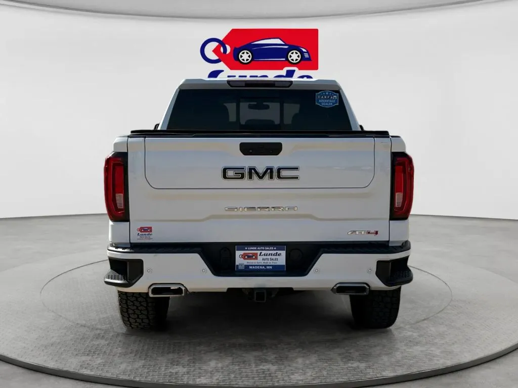 GMC Sierra photo 4