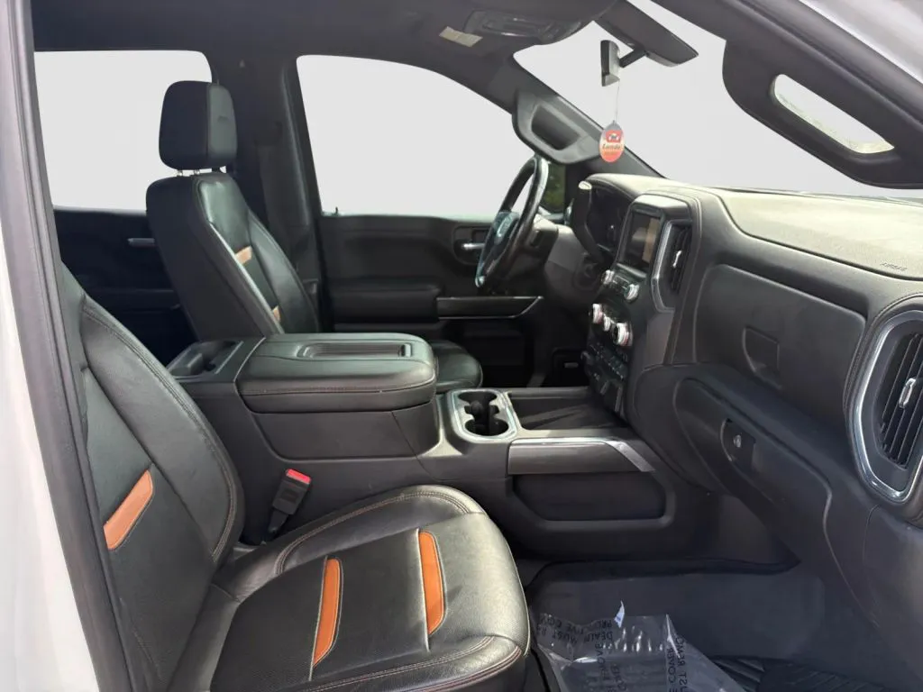GMC Sierra photo 15