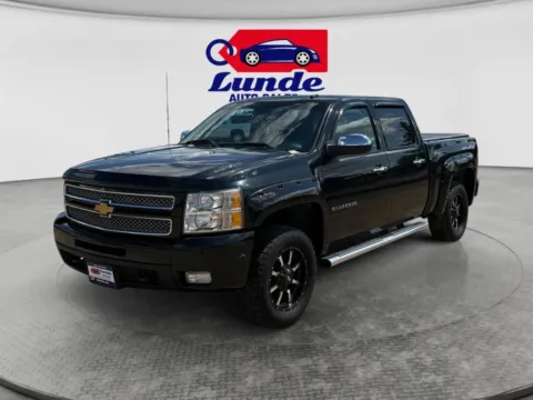 Black 2013 Chevrolet Silverado 1500 Crew Cab LTZ Pickup 4D 5 3/4 ft for sale in Wadena, MN