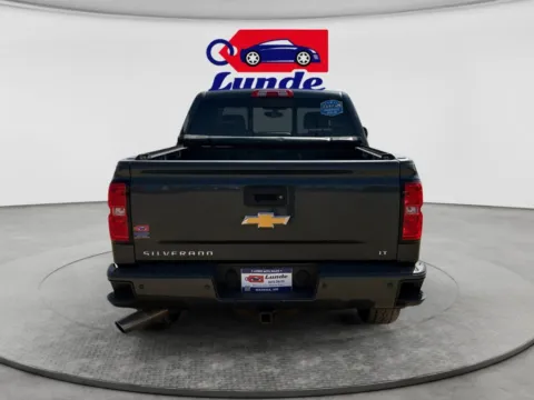 More photos of 2018 Chevrolet Silverado 1500 Crew Cab Z71 LT Pickup 4D 5 3/4 ft at Lunde Auto Sales Center, MN