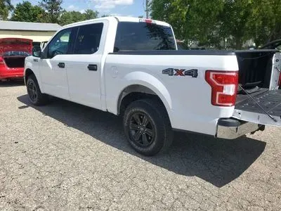 More photos of 2018 Ford F-150 SuperCrew Cab XLT Pickup 4D 5 1/2 ft at Lunde Auto Sales Center, MN