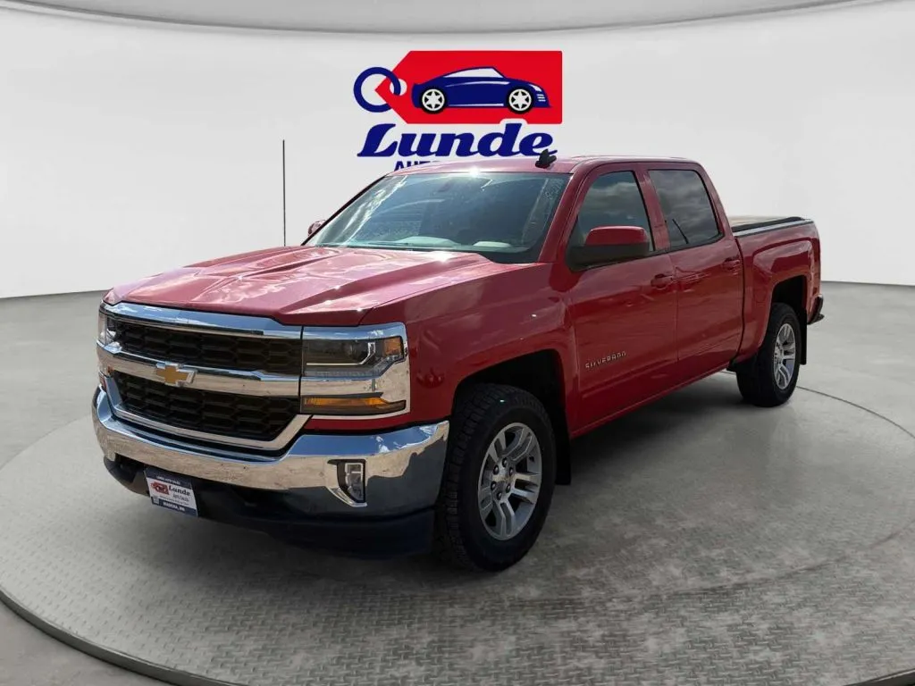 2017 Chevrolet Silverado 1500 Crew Cab LT Pickup 4D 5 3/4 ft for sale in Wadena, MN