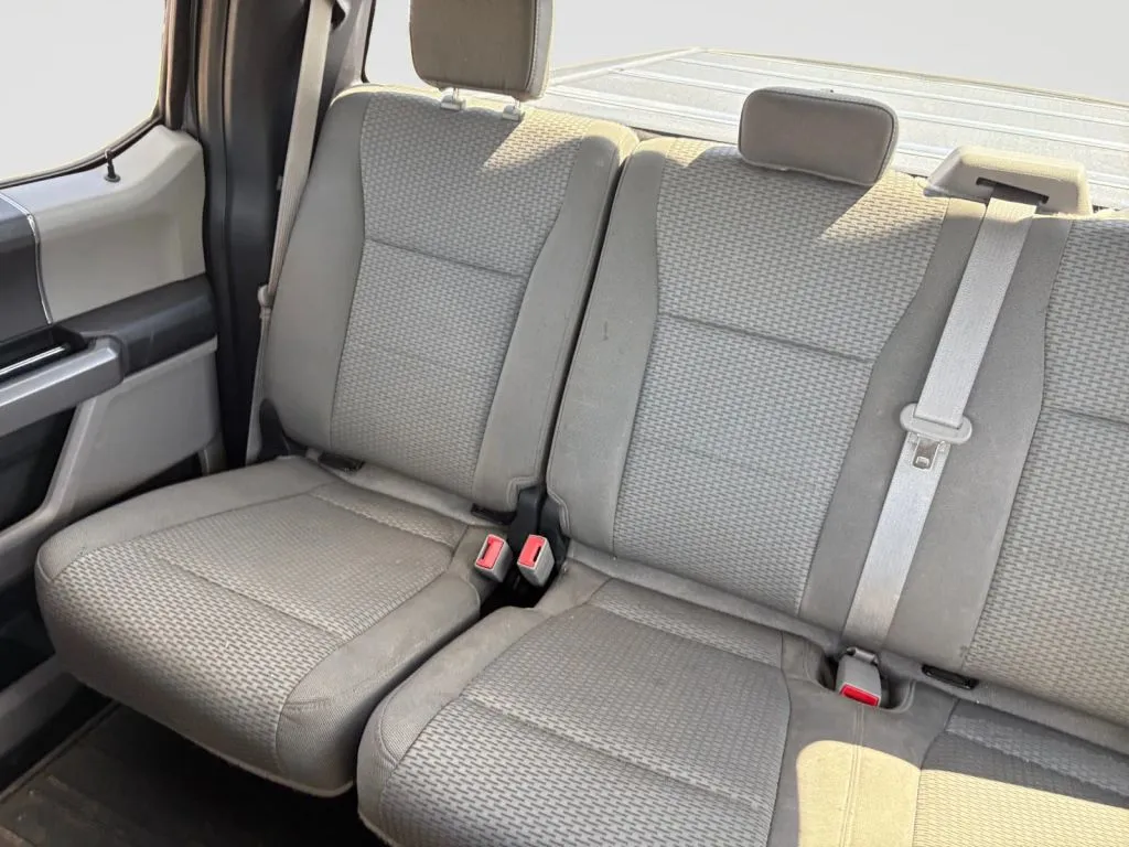 Ford F-150 photo 13