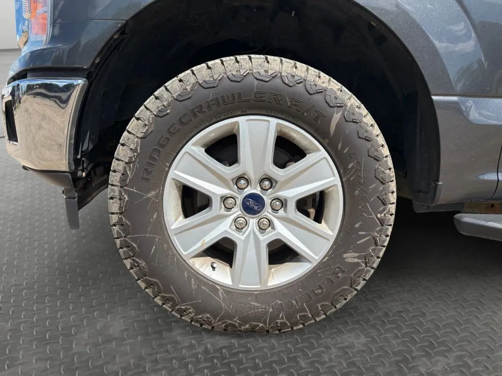 Ford F-150 photo 9