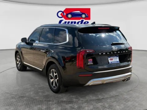 Another view of 2020 Kia Telluride EX Sport Utility 4D for sale in Wadena, MN at Lunde Auto Sales Center
