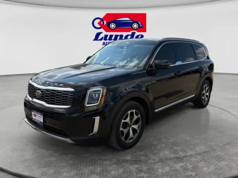 Black 2020 Kia Telluride EX Sport Utility 4D for sale in Wadena, MN
