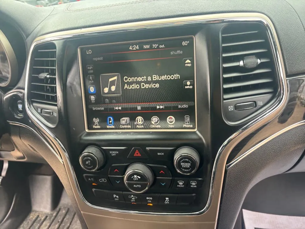 Jeep Grand Cherokee photo 21