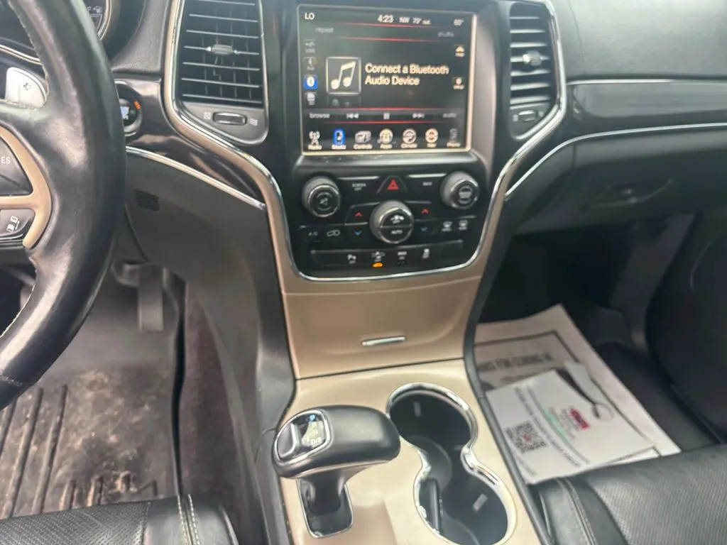 Jeep Grand Cherokee photo 12