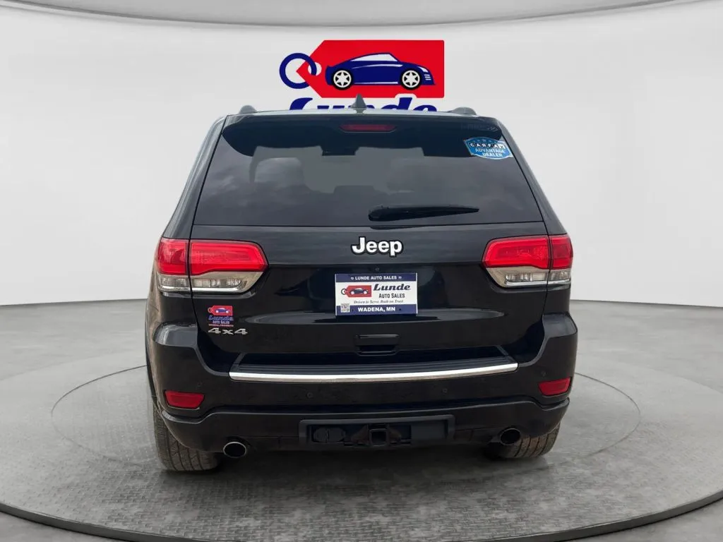Jeep Grand Cherokee photo 4