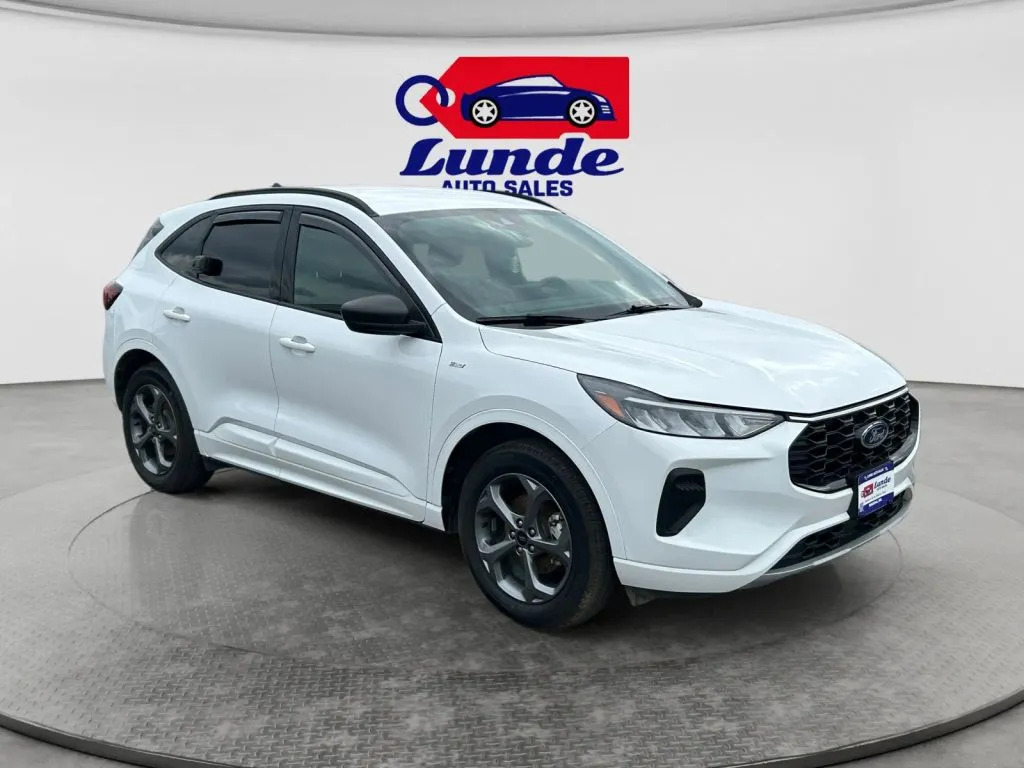 Ford Escape photo 7