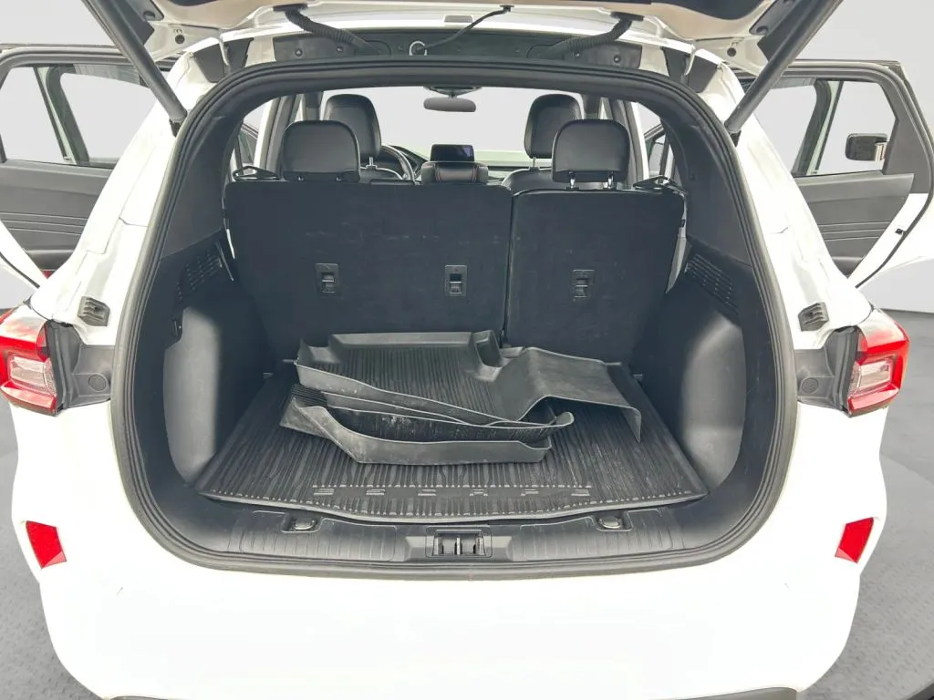 Ford Escape photo 19