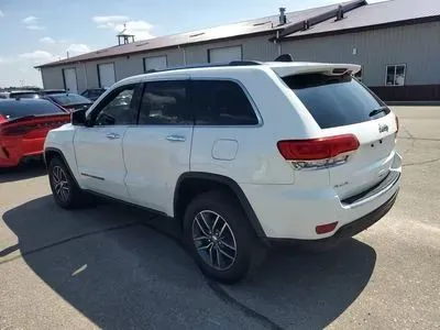 More photos of 2018 Jeep Grand Cherokee Limited Sport Utility 4D at Lunde Auto Sales Center, MN