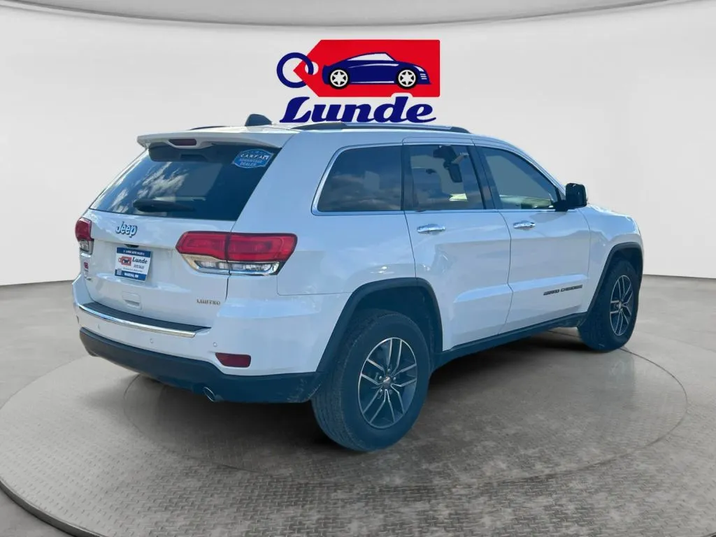 Jeep Grand Cherokee photo 5