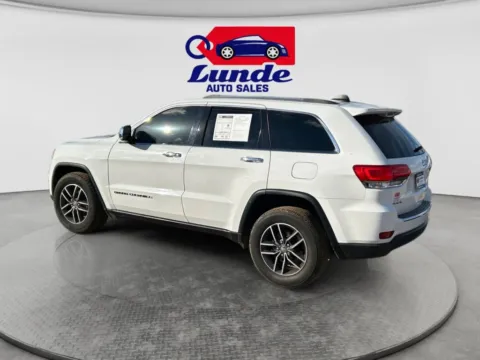 Another view of 2018 Jeep Grand Cherokee Limited Sport Utility 4D for sale in Wadena, MN at Lunde Auto Sales Center