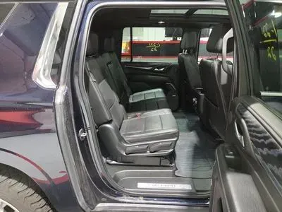 GMC Yukon XL photo 18