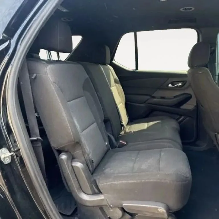 Chevrolet Traverse photo 12