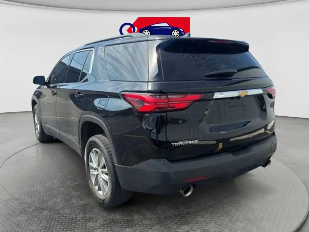 Chevrolet Traverse photo 8