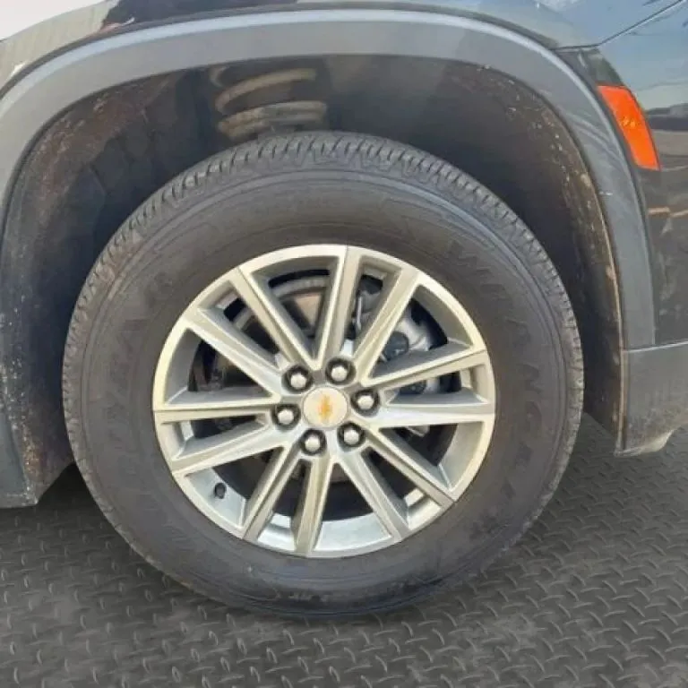 Chevrolet Traverse photo 14