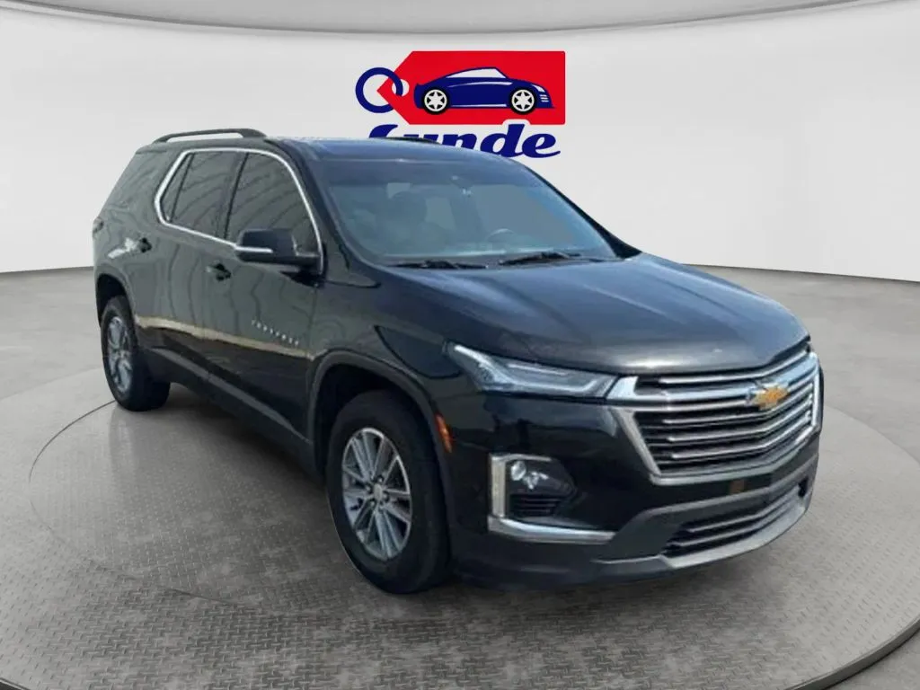 Chevrolet Traverse photo 2