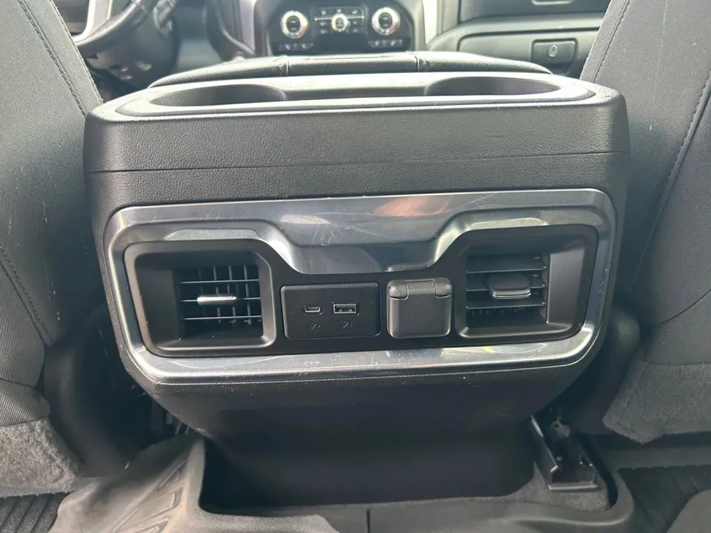 GMC Sierra photo 24