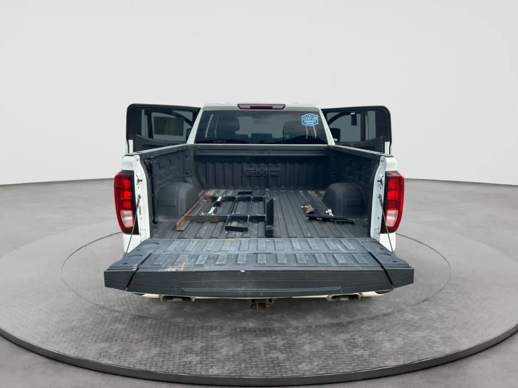 GMC Sierra photo 19
