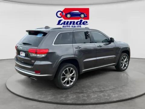 More photos of 2020 Jeep Grand Cherokee Summit Sport Utility 4D at Lunde Auto Sales Center, MN